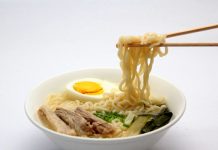 即席麺市場 割安な袋麺が好調 牽引役はロングセラー 即席麺市場 割安な袋麺が好調 牽引役はロングセラー