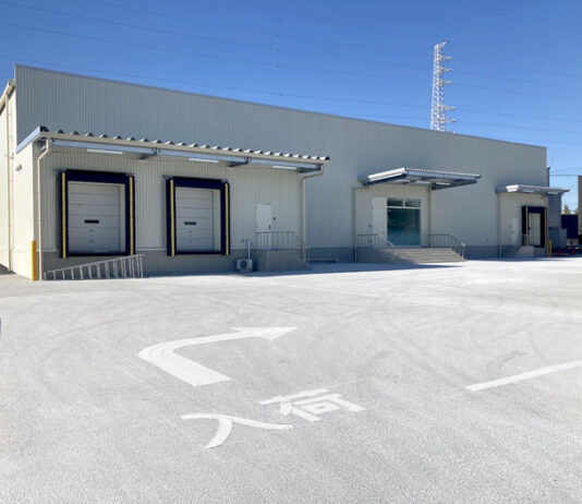 新工場「ヘッドファクトリー」