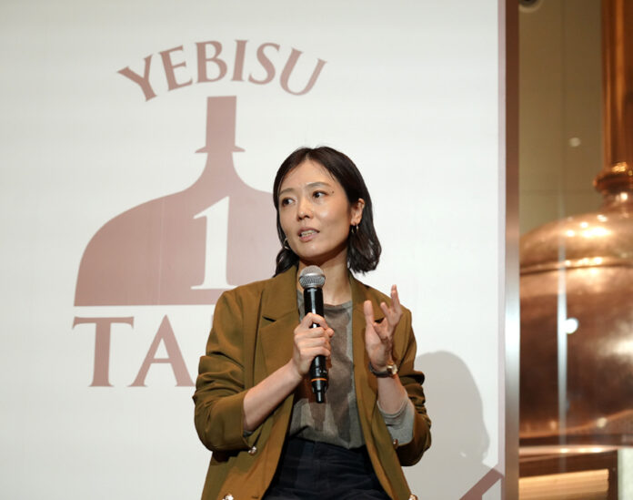 3日の発表会で沖井尊子マネージャー