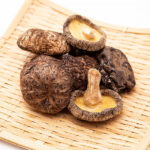 乾椎茸 品薄続き相場右肩上がり 消費者離れ加速に懸念