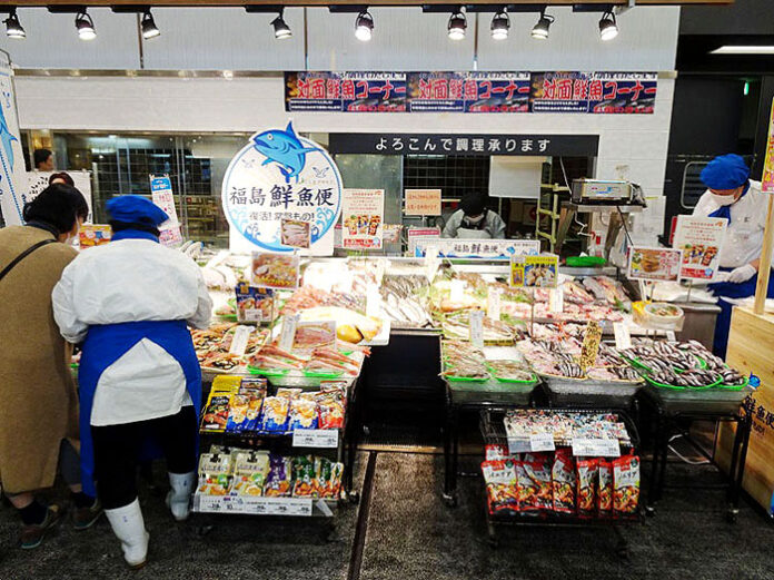 専任の販売員が案内する福島鮮魚便
