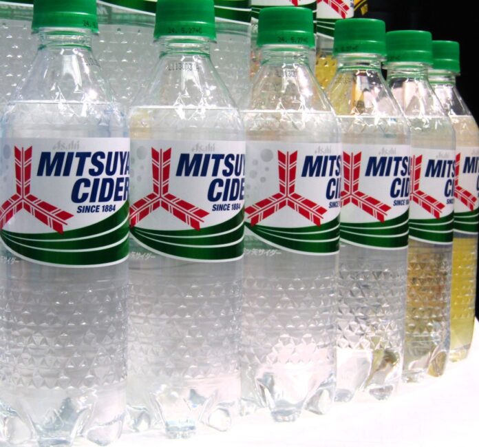「三ツ矢サイダー」（500ml PET）