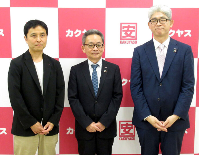 佐藤順一会長㊥、前垣内洋行社長㊨