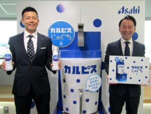 左から鈴木氏三浦氏 左から鈴木氏、三浦氏