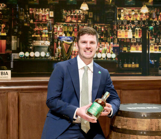 会場でジョー・ムーア氏