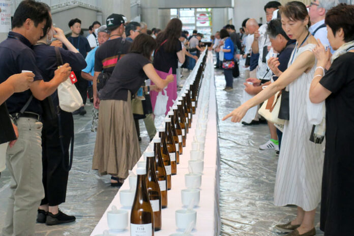 日本酒の奥深さを体感