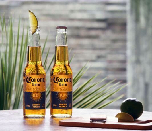 ライムを差す定番の飲み方もそのまま