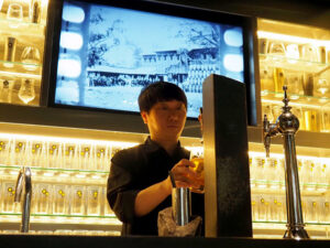 新設の飲用スペースCLUB ZONE 新設の飲用スペース「CLUB ZONE」