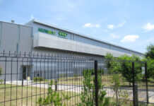 イオン ネット専用スーパー 「グリーンビーンズ」好調 都市部で利用者が拡大中 千葉の誉田CFC