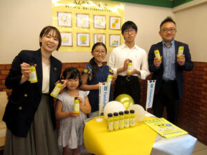 左から大橋結実子氏品田菜都香さん佐藤優衣さん宇田一稀さん石田照雄氏 左から大橋結実子氏、品田菜都香さん、佐藤優衣さん、宇田一稀さん、石田照雄氏