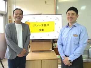左からアサヒ飲料の倉持博充さんと三井茂史さん