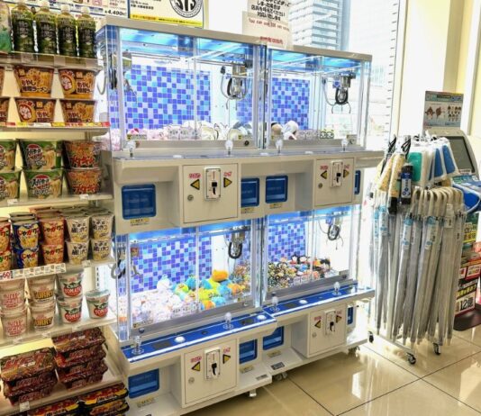ローソンに導入された「クレーンゲーム」