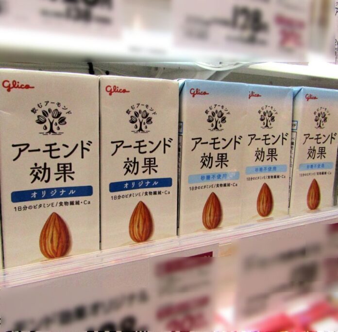 売場に並ぶ「アーモンド効果」