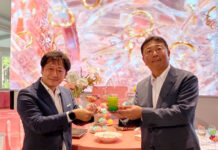 アサヒビール 「スマドリ」体験バー うめきたに期間限定オープン 右・高橋徹也部長/左・市野周平支社長