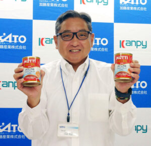 MUTTIをアピールする中村考直専務