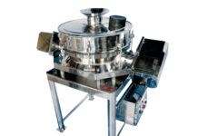 目詰まりを知らない驚異的性能 超音波振動ふるい機を凌ぐ分級性能 マツボー 縦振動が特徴の「FSハイシフター」