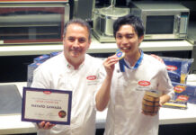 世界への登竜門「バリラ パスタチャンピオンシップ」 日本大会優勝は澤田シェフ A・トランチェーロ氏㊧と澤田隼人氏
