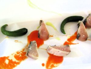 創作料理（炙ったサワラなど）