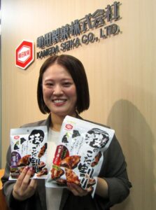 佐藤唯国内米菓マーケティング部米菓スナック第3グループ主任