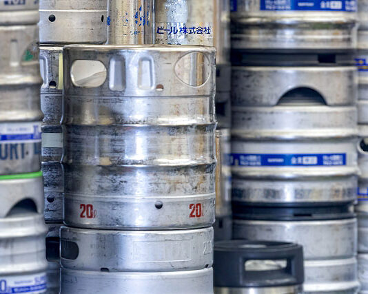 ビール3社が出荷調整 アサヒのシステム障害で余波 市場への打撃懸念も