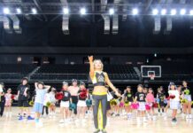 ベストパフォーマンス賞に輝くチアダンサーがダンス&メイクアップ教室 深化する味の素AGFと群馬クレインサンダーズの地域密着 サンダーガールズによるチアダンス体験