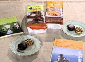 ことりっぷとのコラボ菓子 「ことりっぷ」とのコラボ菓子