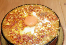 六甲バター「大きいスライスチーズ」20周年 KITTE大阪とコラボ 「旨辛ホルモンジャンキー麺」