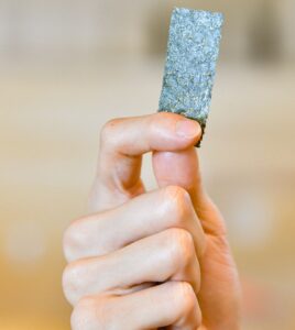 安価な主原材料としてじゃがいもでんぷんを使用して作られた