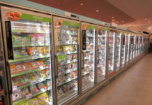 大手食品メーカー コスト高と節約志向に対応 ニチレイ、日清食品ら低価格帯で数量増目指す 冷凍食品売り場