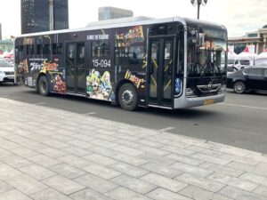 モンゴルで実施したラッピングバスのプロモーション