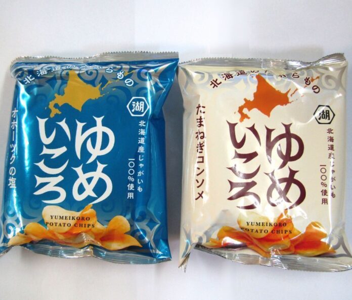 左から「ゆめいころ ポテトチップス オホーツクの塩」と「ゆめいころ ポテトチップス たまねぎコンソメ」