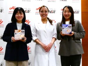 左から味の素AGFの伊藤氏イシハラクリニックの石原氏タニタ食堂の小武内氏 左から味の素AGFの伊藤氏、イシハラクリニックの石原氏、タニタ食堂の小武内氏