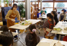 「焼きおに」アレンジ伝授 和食の日に親子料理教室 大森屋 料理家・食育講師の玉田悦子氏