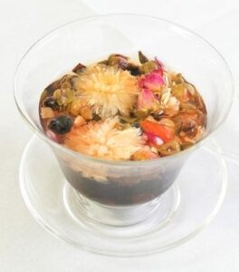 八宝茶抽出の様子