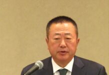 伊藤園「お~いお茶」来年早期での価格改定を検討 原料茶葉の急騰受け 世界的な抹茶ブームが背景 本庄大介社長