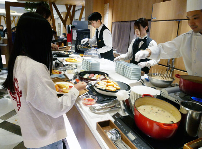 アレルギー対応のクリスマスパーティ 当事者と家族が食事ともにできる場を 広島でイベント