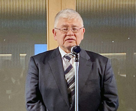 万代隆彦社長