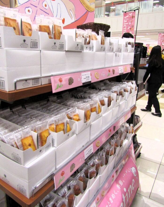 「ガトー・ド・ボワイヤージュ バラ菓子」