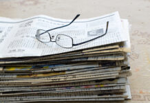 紙離れ進む新聞 復権のヒント 紙離れ進む新聞復権のヒント