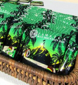 「祈 合格」をあしらったパッケージ