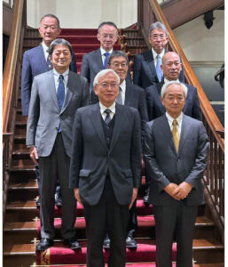 出席した役員ら 出席した役員ら