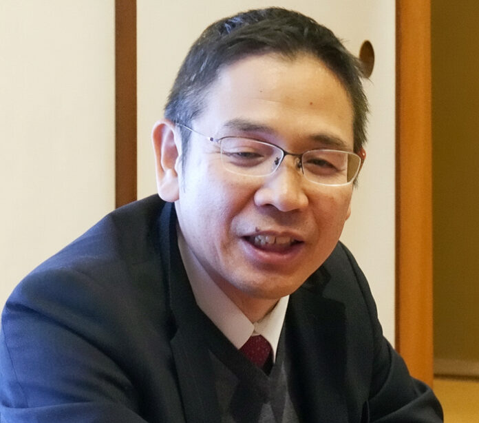 金田朋宏理事長