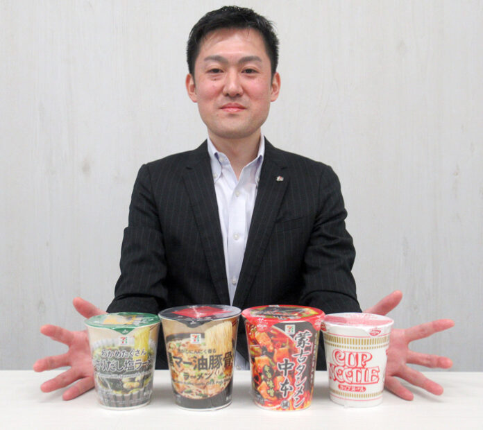 商品本部の持田拓也氏