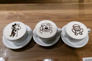 大人層も意識した「どうぶつさんのホッとカフェラテ」