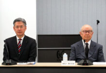 国分グループ、第12次長計始動「食の価値循環プラットフォーマー」 得意先の課題を解決する 請負人ビジネスへ転換 國分晃社長㊧、國分勘兵衛会長