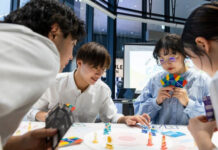 「責任ある飲酒」ボードゲームで学ぶ 学生らと協働開発 アサヒGHD プレイの様子