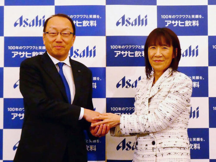 米女太一社長㊧と近藤佳代子次期社長