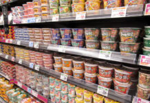 即席麺、価格改定でメーカー対応分かれる 同型品で価格差、据え置きも 焦点は実勢売価の行方へ 即席麺の売場