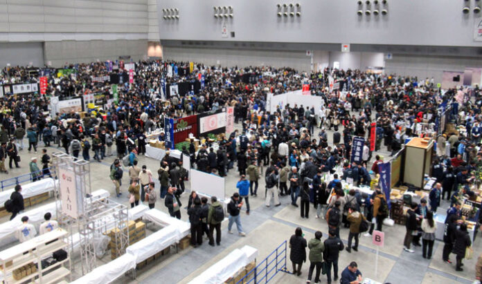 2日間で2万人が来場