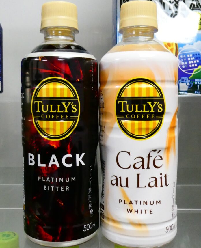 左から「PLATINUM BITTER BLACK」「PLATINUM WHITE Café au Lait」